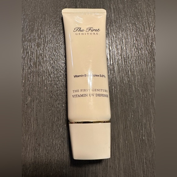 O HUI The First Geniture VITAMIN UV DEFENSE SPF 50+ / PA++++ 50ml. New No Boxes - Picture 1 of 3